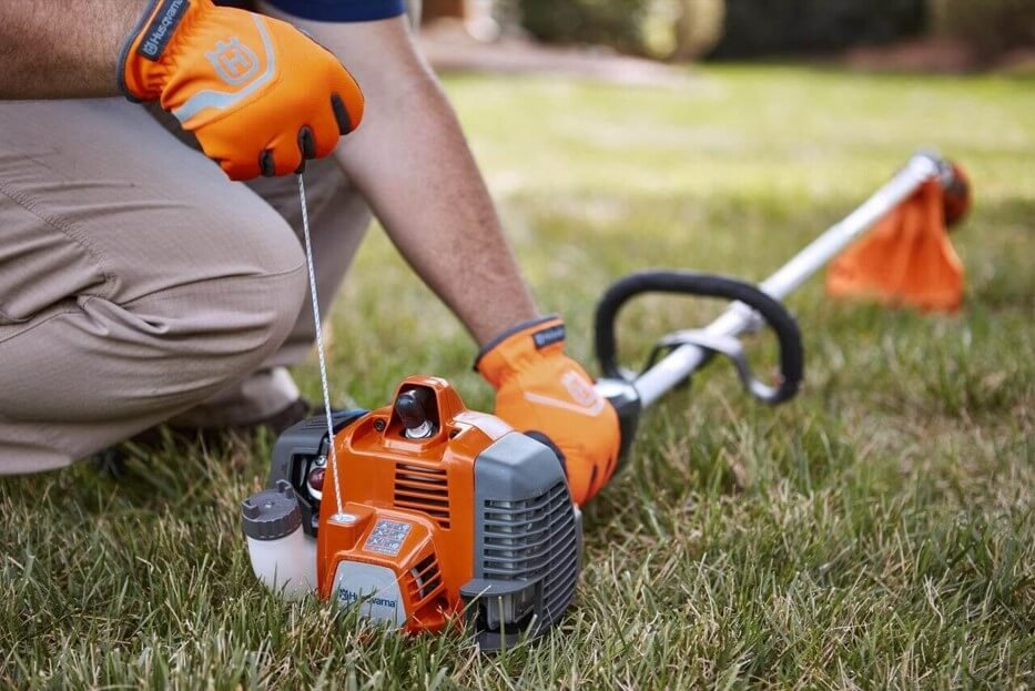 Husqvarna 330LK