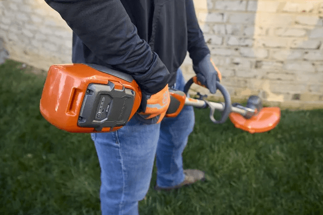 Husqvarna 110iL Cordless Trimmer