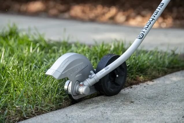 Husqvarna 330iKE Cordless Lawn Edger